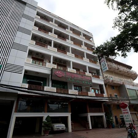Circuit Hotel & Cafe - Nana Hotel Phnom Penh Ngoại thất bức ảnh